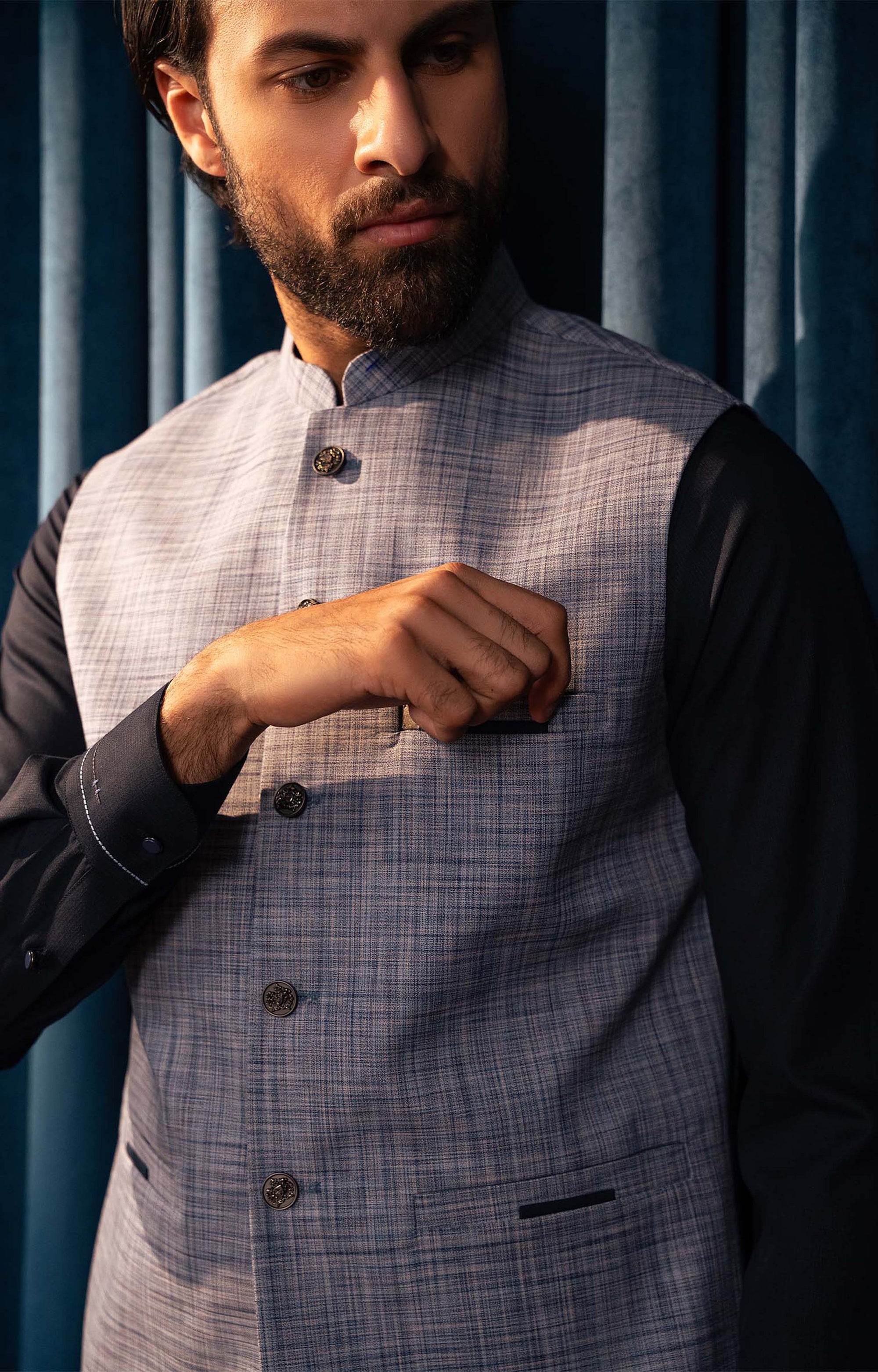 Waistcoat-PRIS-Sapphire-IST-3029