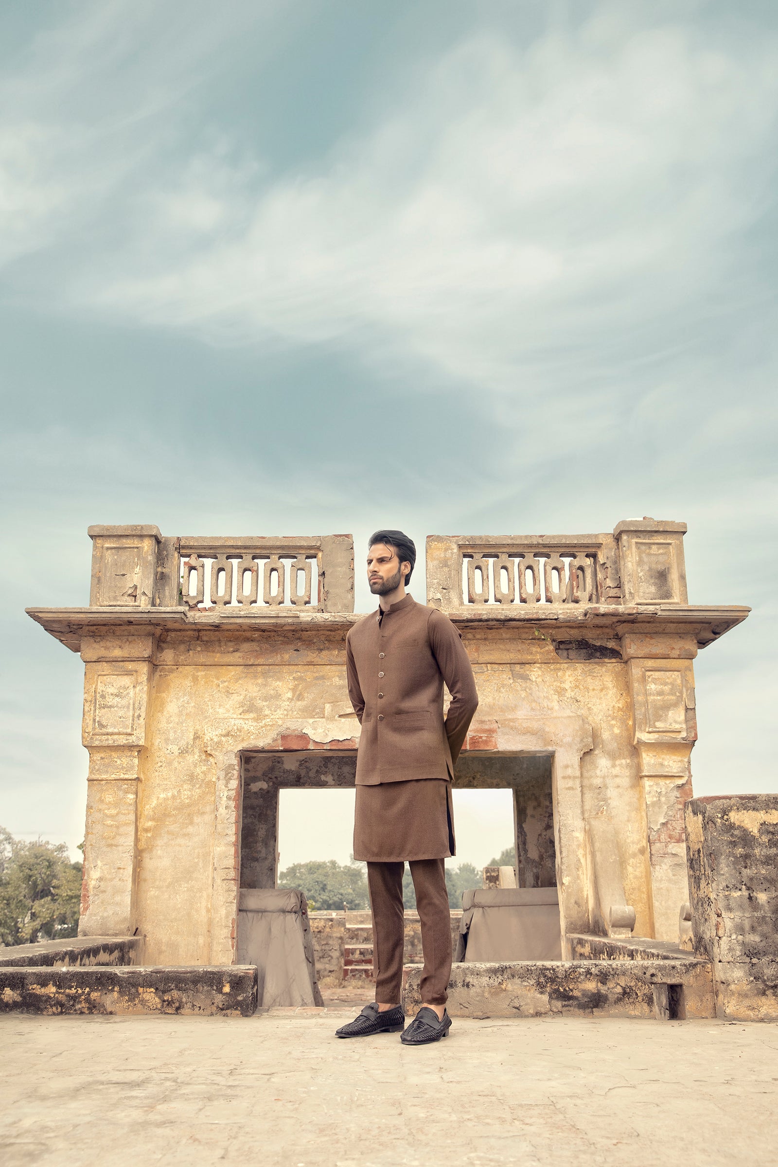 WAISTCOAT-MARKHOR CAMEL IST-73