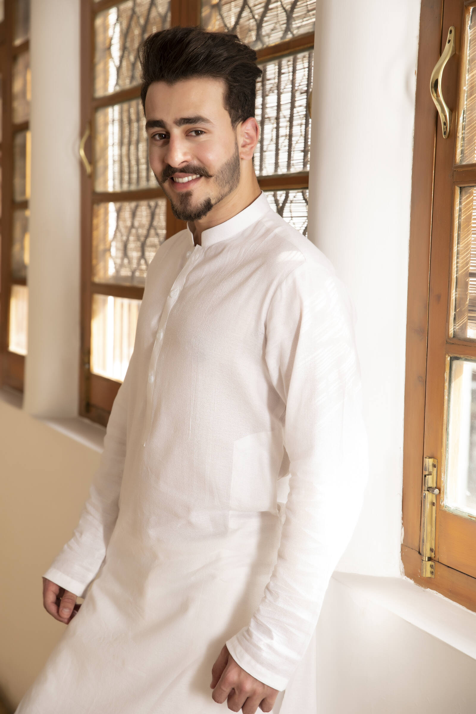 1PC STITCHED-WHITE KURTA IST-17