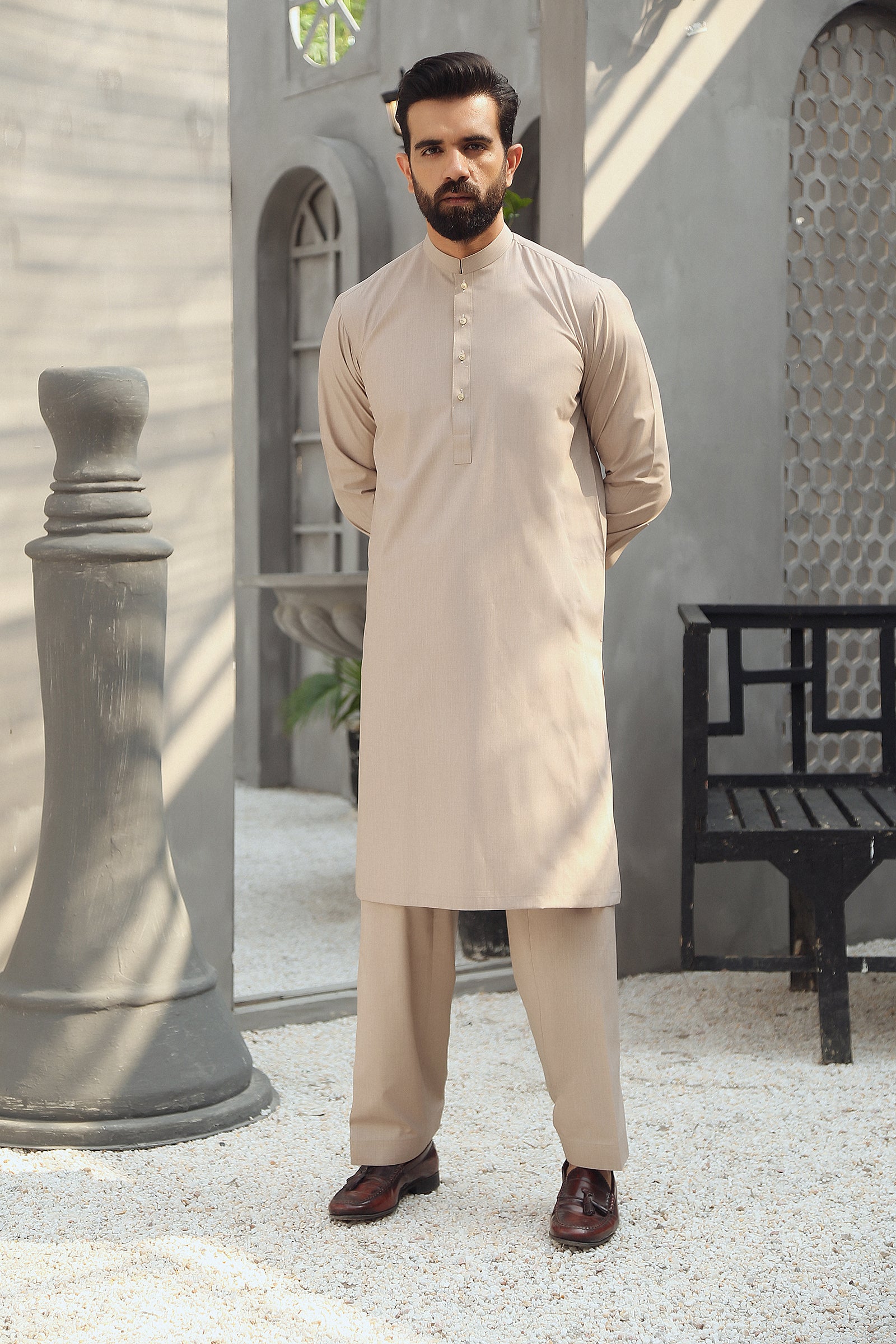 2PC  STITCHED-NOVEL WOOD IST-50