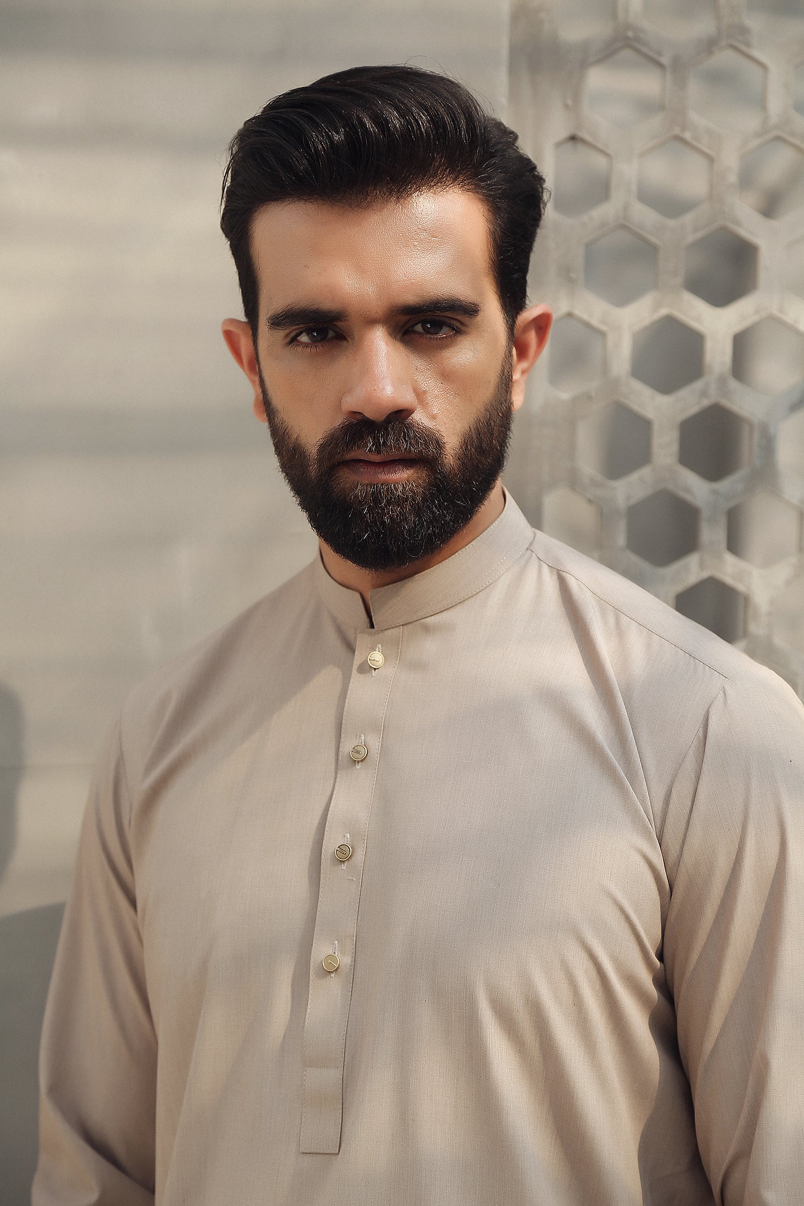 2PC  STITCHED-NOVEL WOOD IST-50