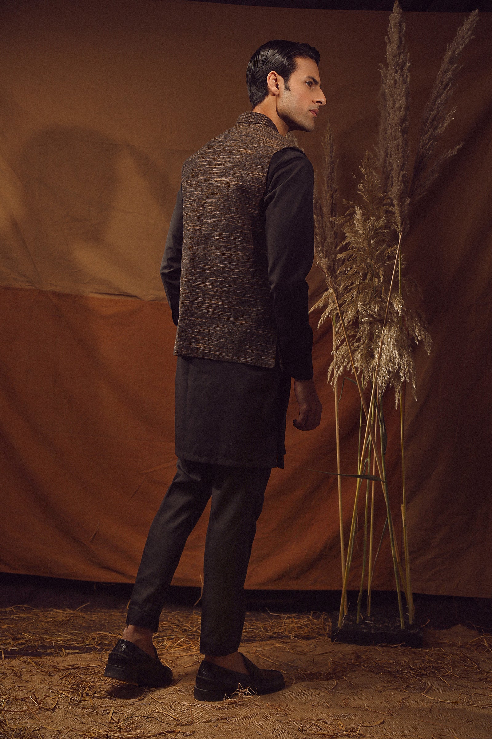 WAISTCOAT-KHADDAR BROWN IST-65