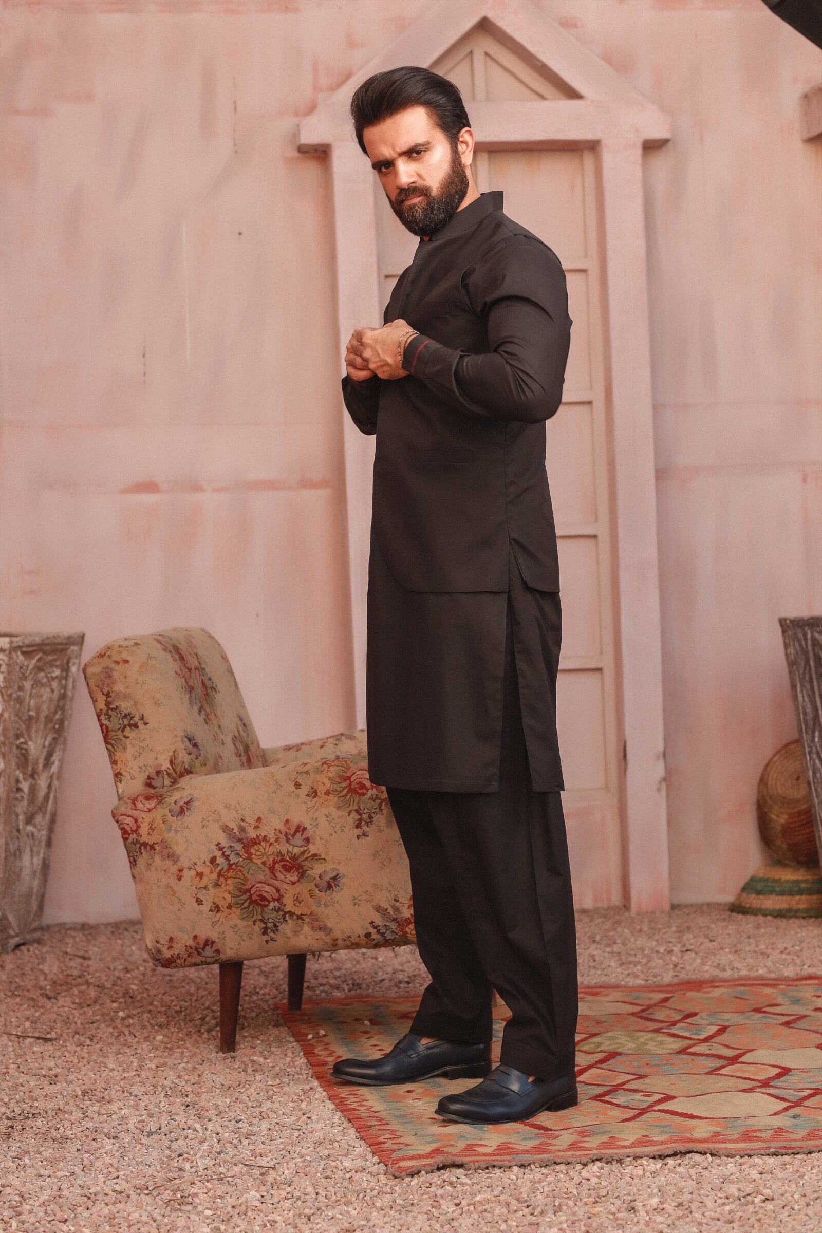 2PC STITCHED-SILVER STAR BLACKIST-05