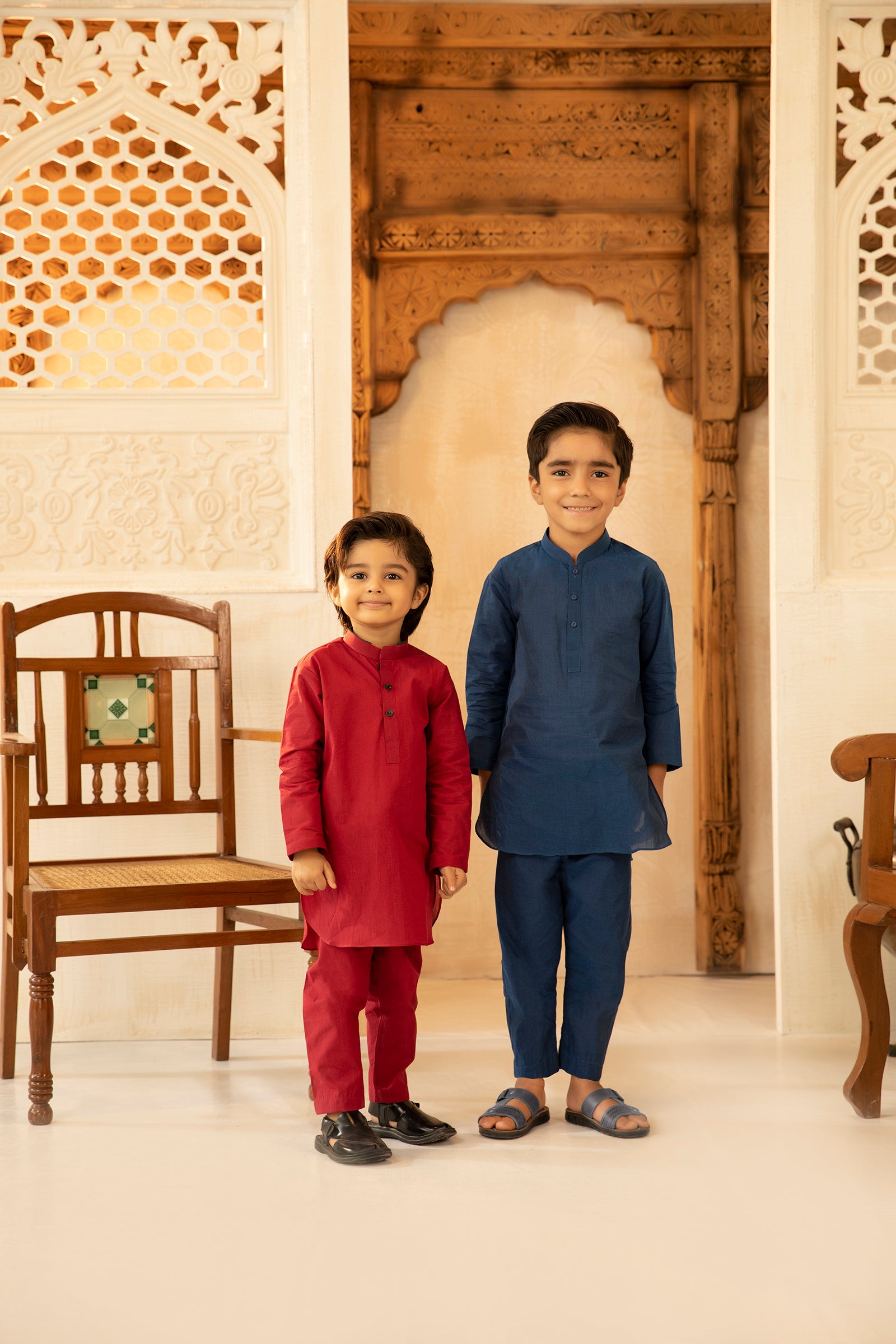 2PC STITCHED-BLUE KIDS SUIT IST-28