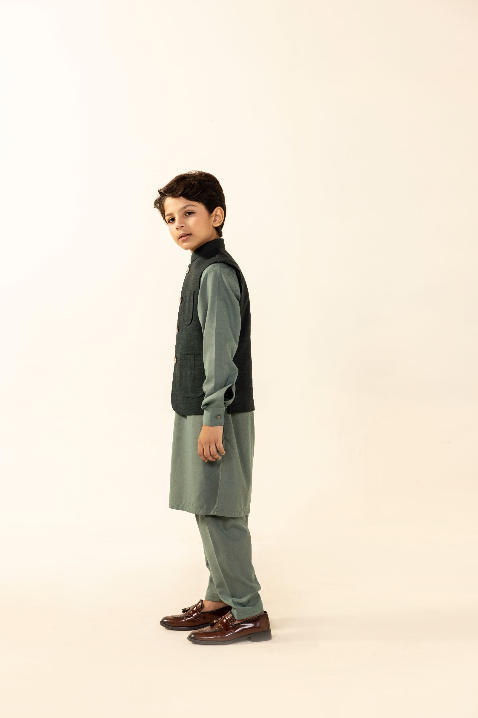 3 Pc Forest Green Nova-KR-K-6-IST-3058 - Video Poster 1