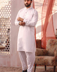 2PC STITCHED-SILVER STAR EGG WHITE IST-05
